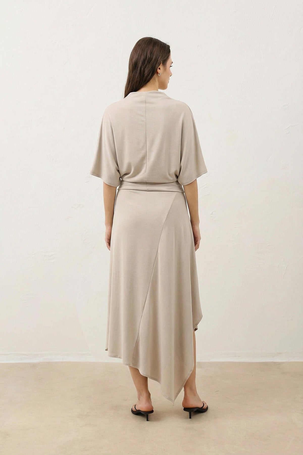 Antioch Voluminous Skirt and Blouse Women's Set