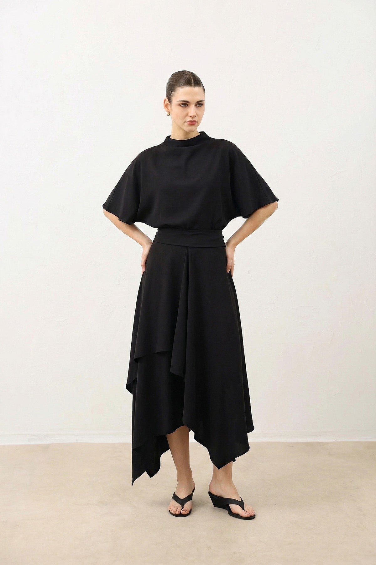 Antioch Voluminous Skirt and Blouse Women's Set