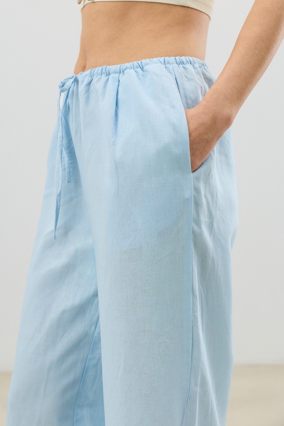 Antioch Linen-Blend Women's Shirt and Pants Set