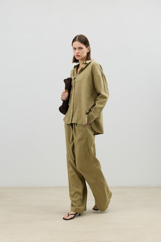 Antioch Linen-Blend Women's Shirt and Pants Set