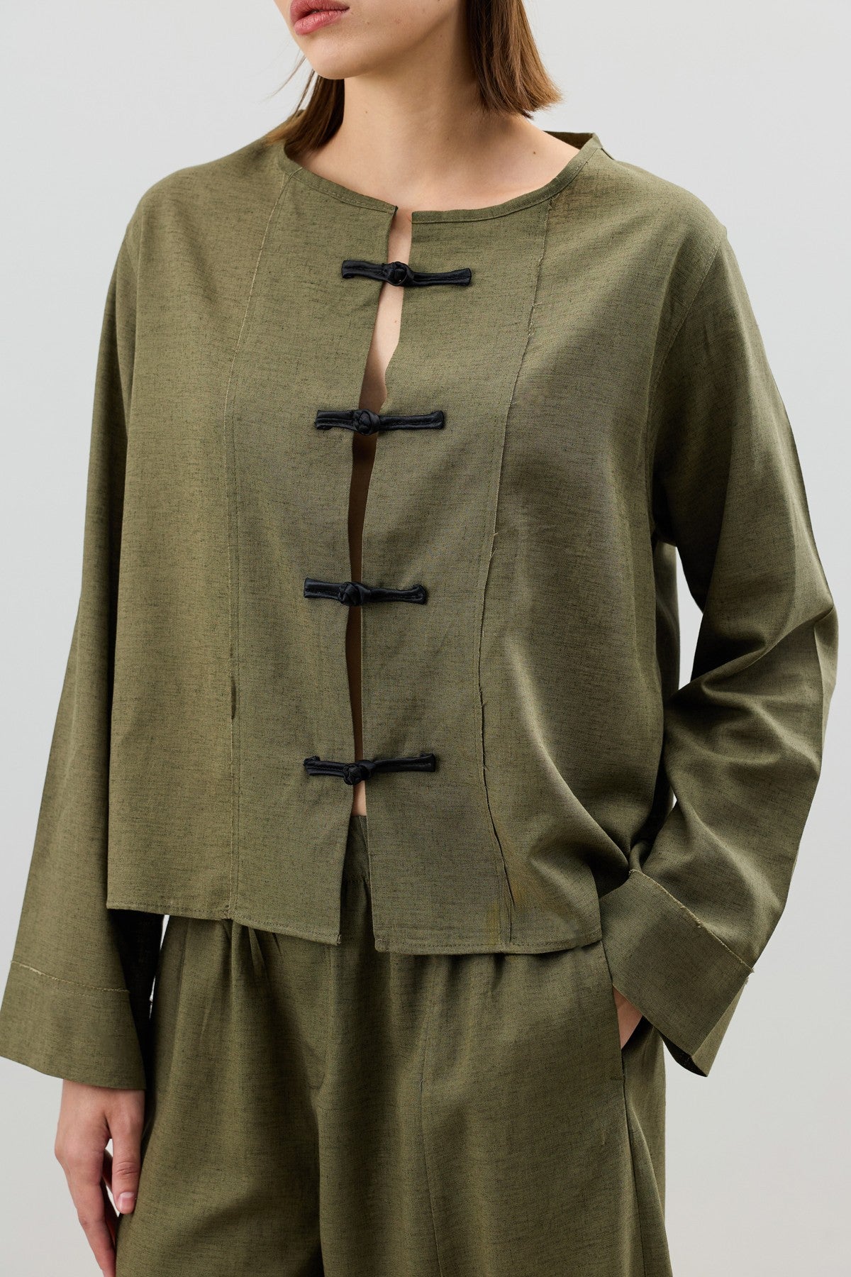 Women's Suit with Embellished Buttons in a Linen Blend