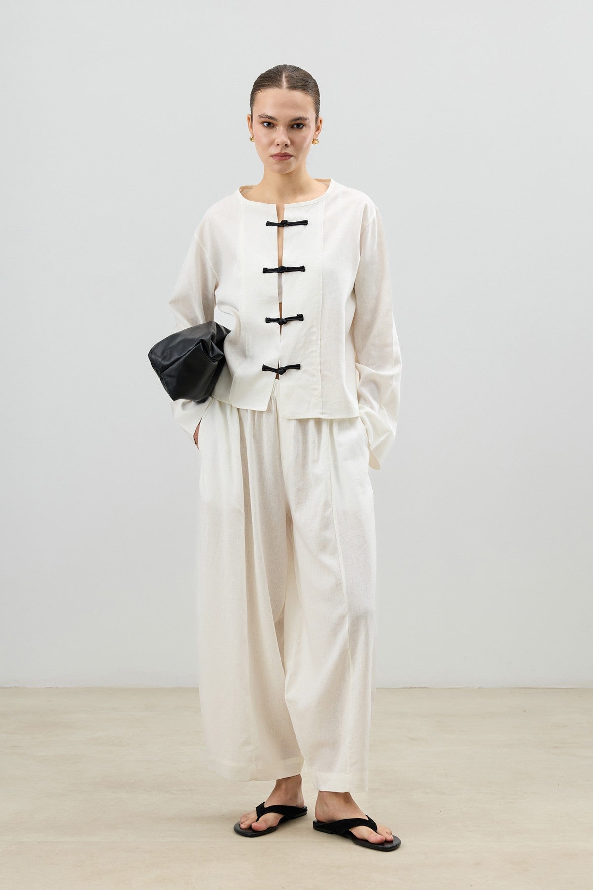 Women's Suit with Embellished Buttons in a Linen Blend