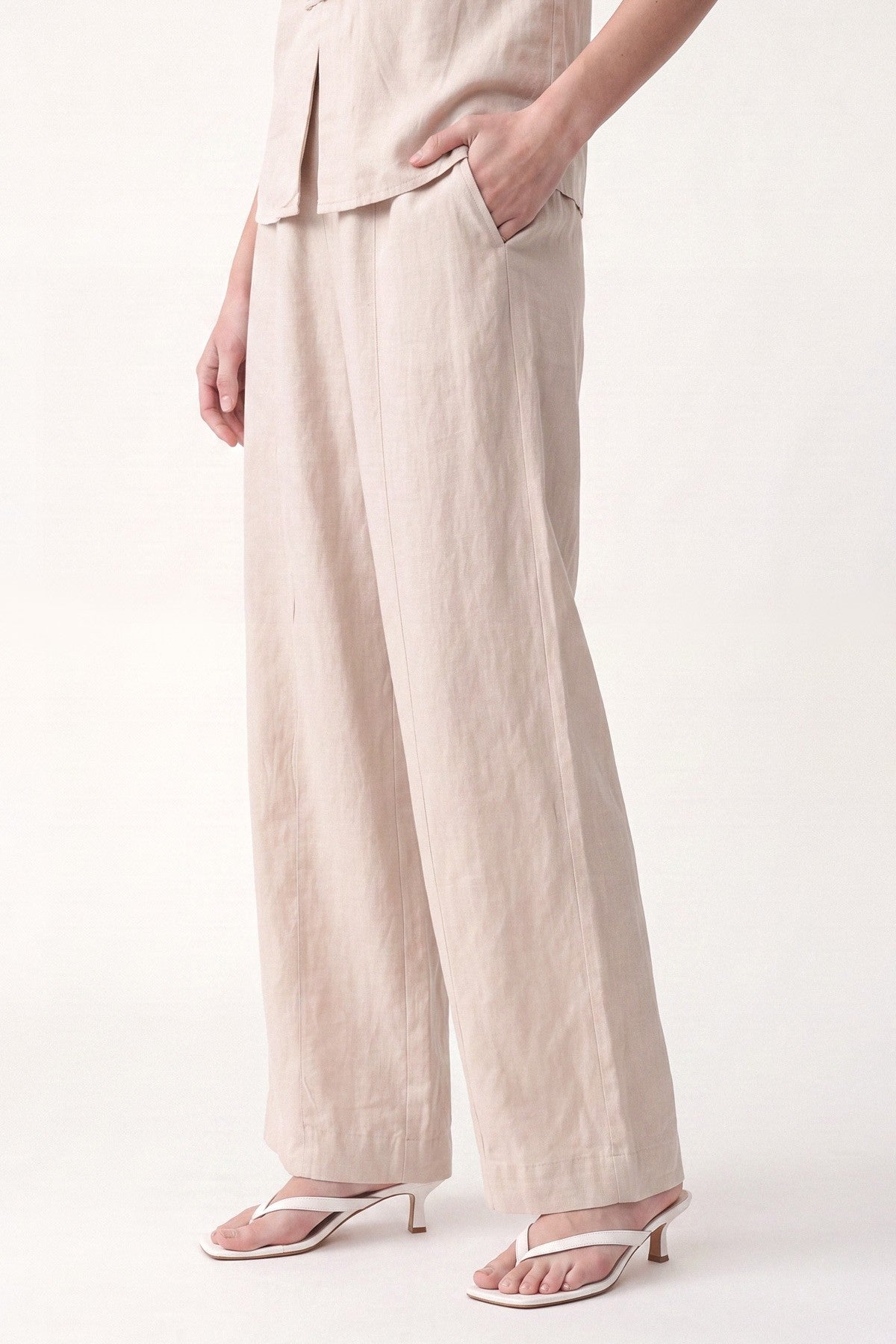 Linen-Blend Embellished Button Set