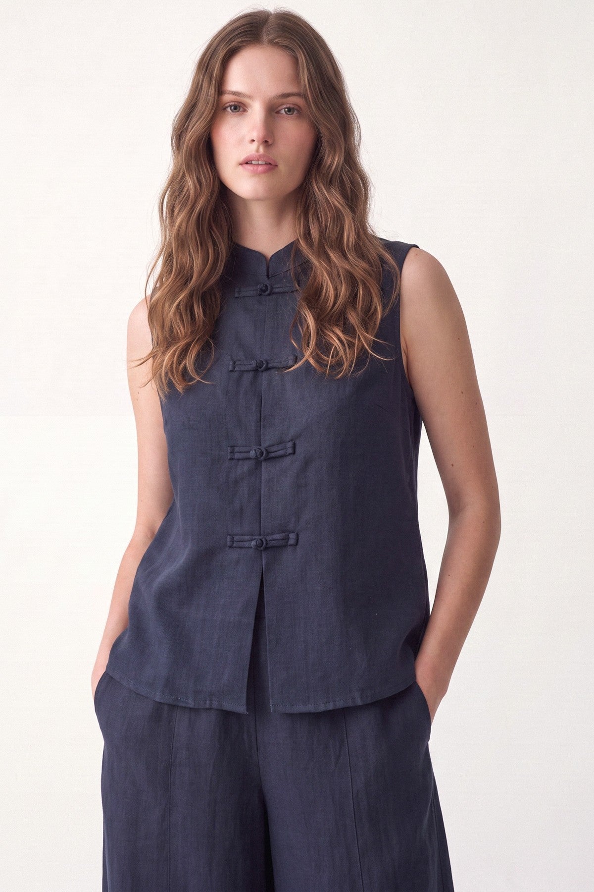 Linen-Blend Embellished Button Set