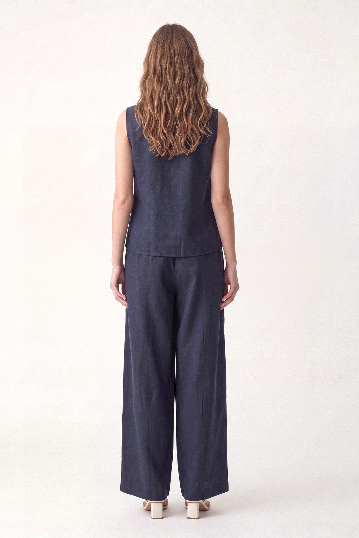 Linen-Blend Embellished Button Set